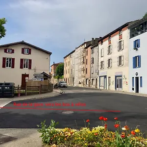 Aux 4 Logis Appart-hotel - Le Terra - Petit Dejeuner Inclus 1ere Nuit Foix